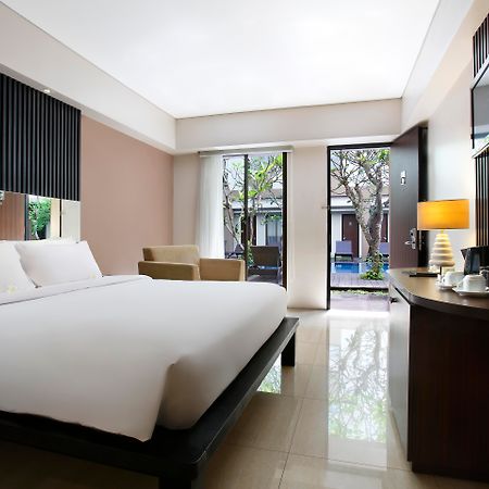 Hotel Santika Kuta Kuta  Exterior photo